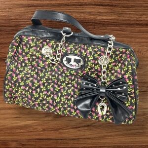 Betseyville Betsey Johnson Quilted Small Rosebud Bag Purse GUC